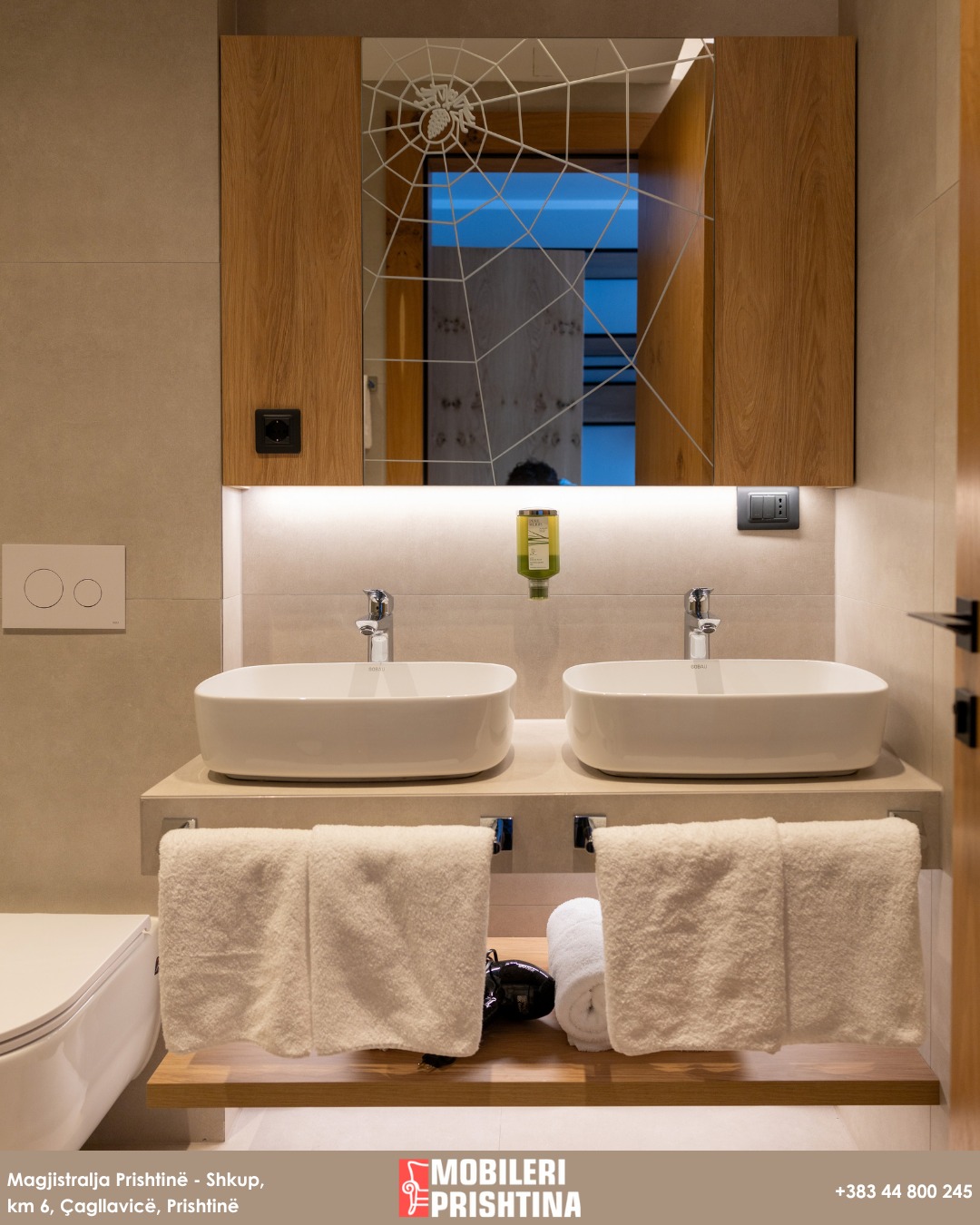Komodinë metalike me dru për hotel – Mobileri Prishtina (2)