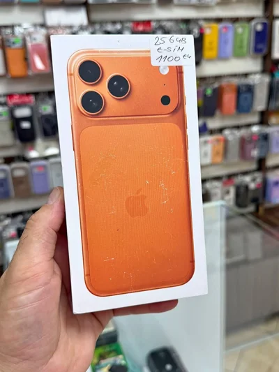 iPhone 17 Pro portokalli 256GB në kuti