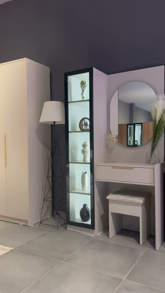 Tualet me pasqyrë, vitrinë dhe dollap – NEA HOME