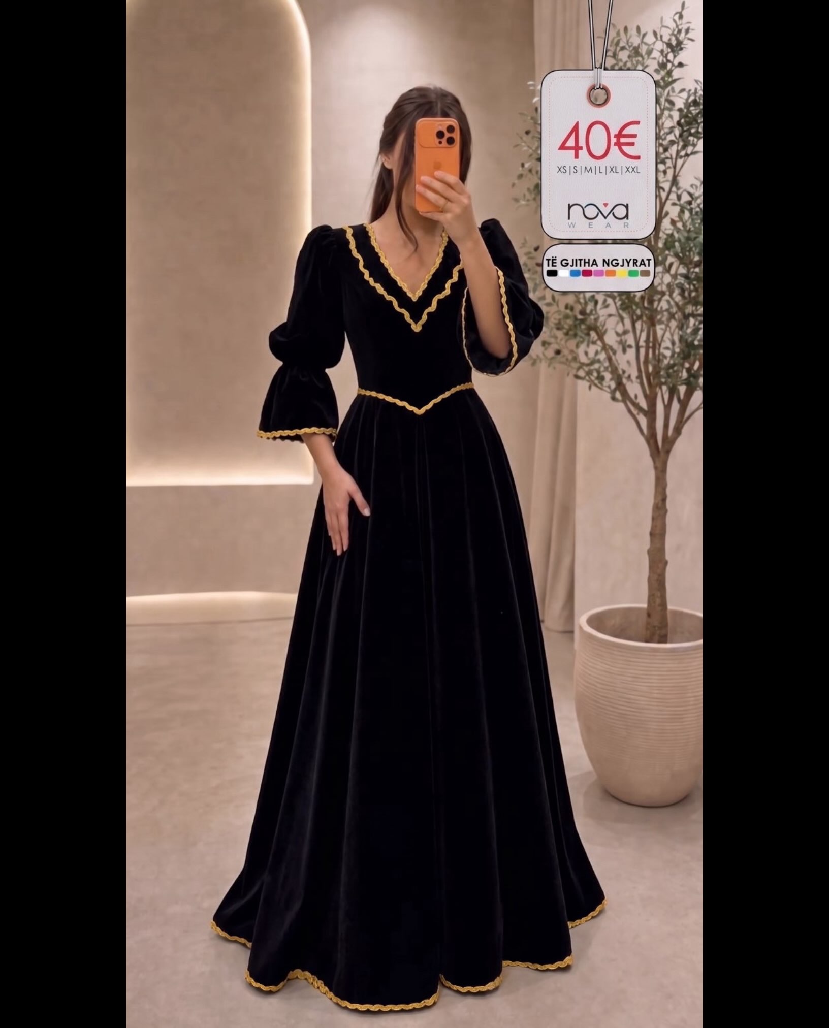 Fustan i zi i gjatë kadife me zbukurime ari – NOVA WEAR
