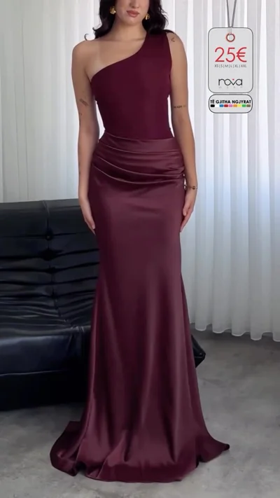 Fustan mbrëmjeje bordo me një sup