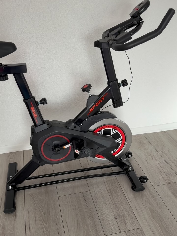 Biçikletë statike për stërvitje në shtëpi – Paisje.Sportive