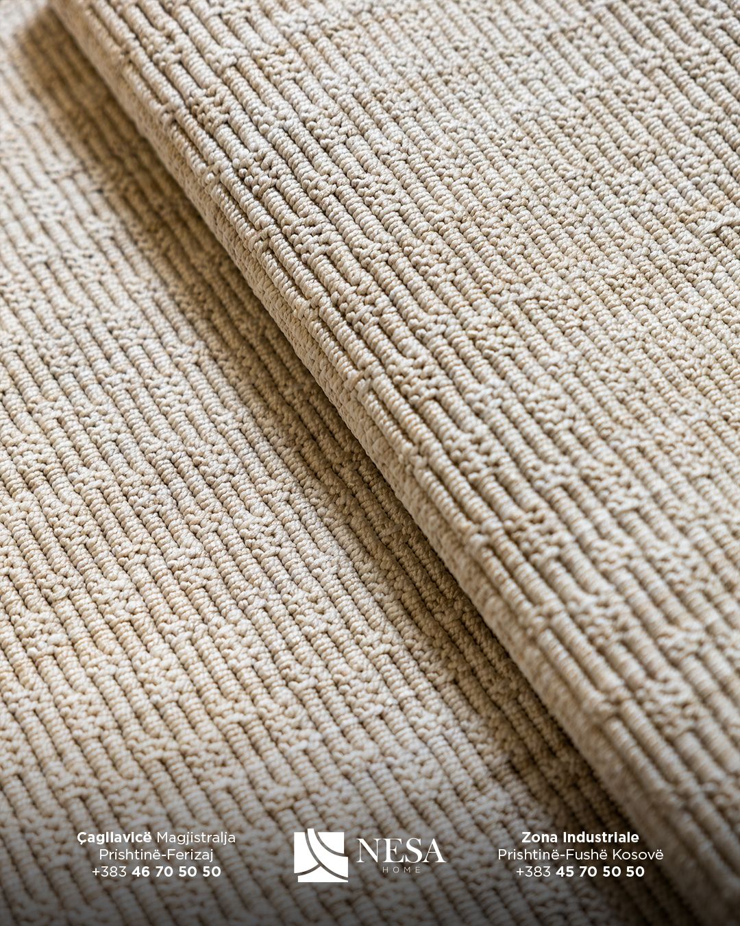 Tepih bezhë minimalist me thurje të dendur – Perde & Tepiha NESA HOME