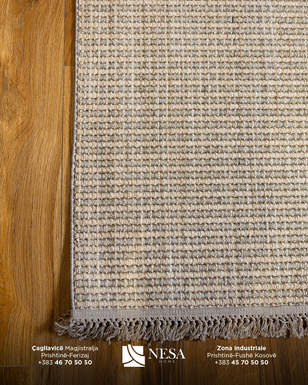 Tepih minimalist bezhë-gri me thurje – Perde & Tepiha NESA HOME (3)