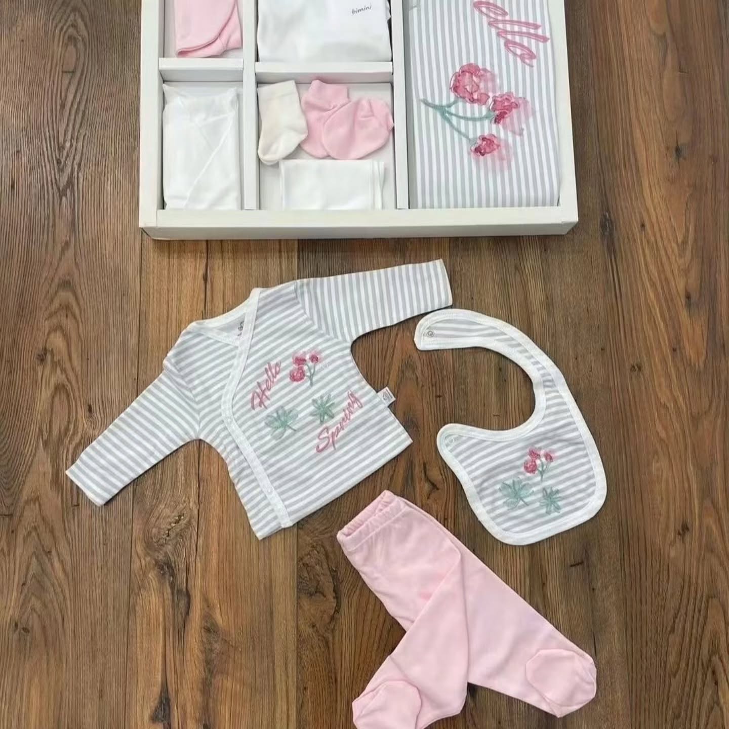 Set rrobash pambuku për bebe 10 pjesë – PlanetKids_Ferizaj (4)