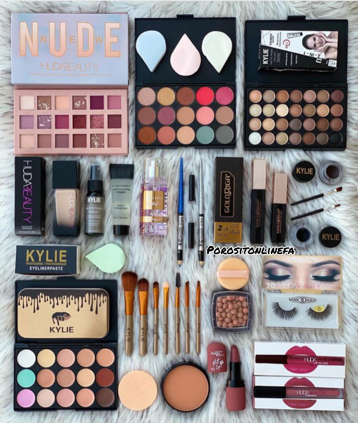 Set grimi me paleta Nude dhe furça – Porosit Online