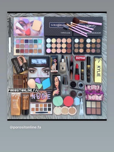 Set i madh grimi me paleta dhe sfungjerë