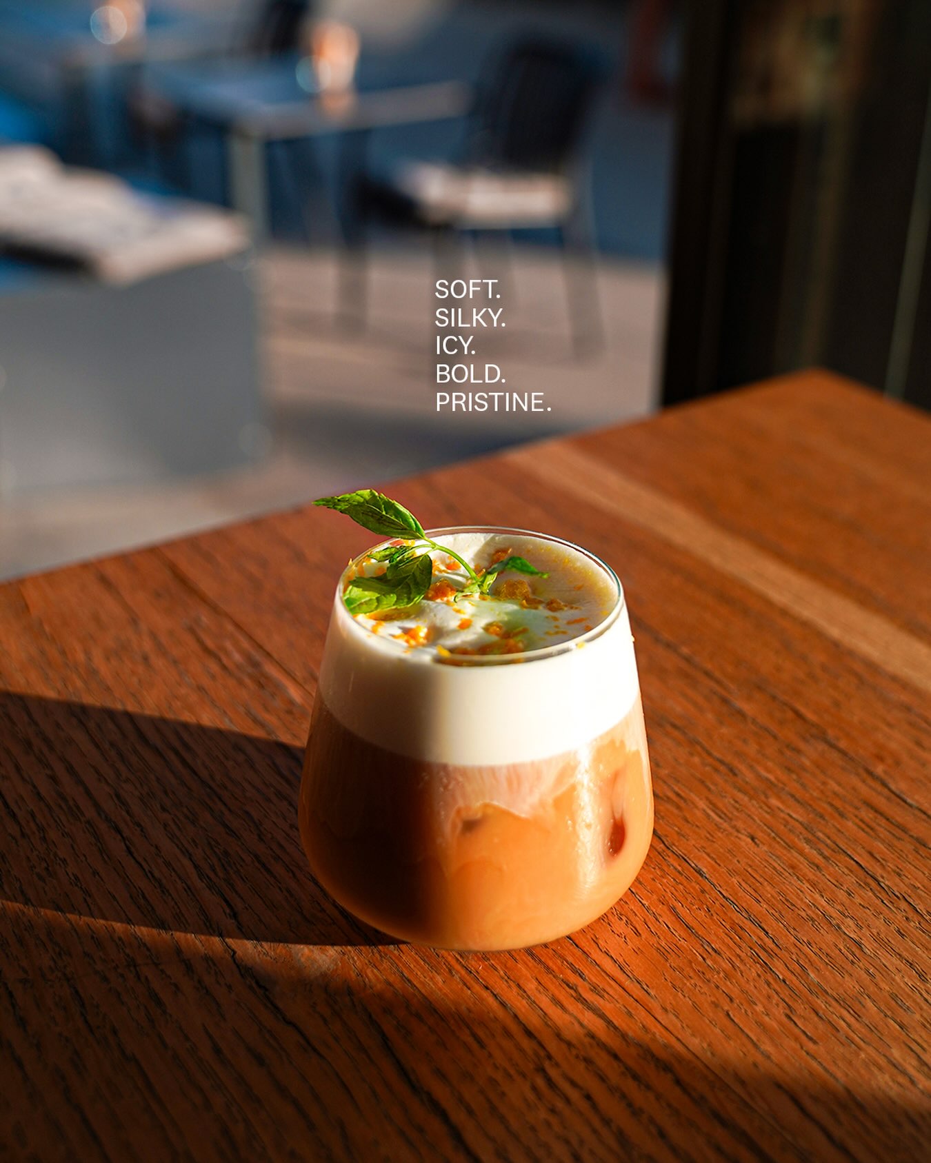Kafe e ftohtë Mont Blanc me shkumë – Pristine Pour - Specialty Coffee Roasters
