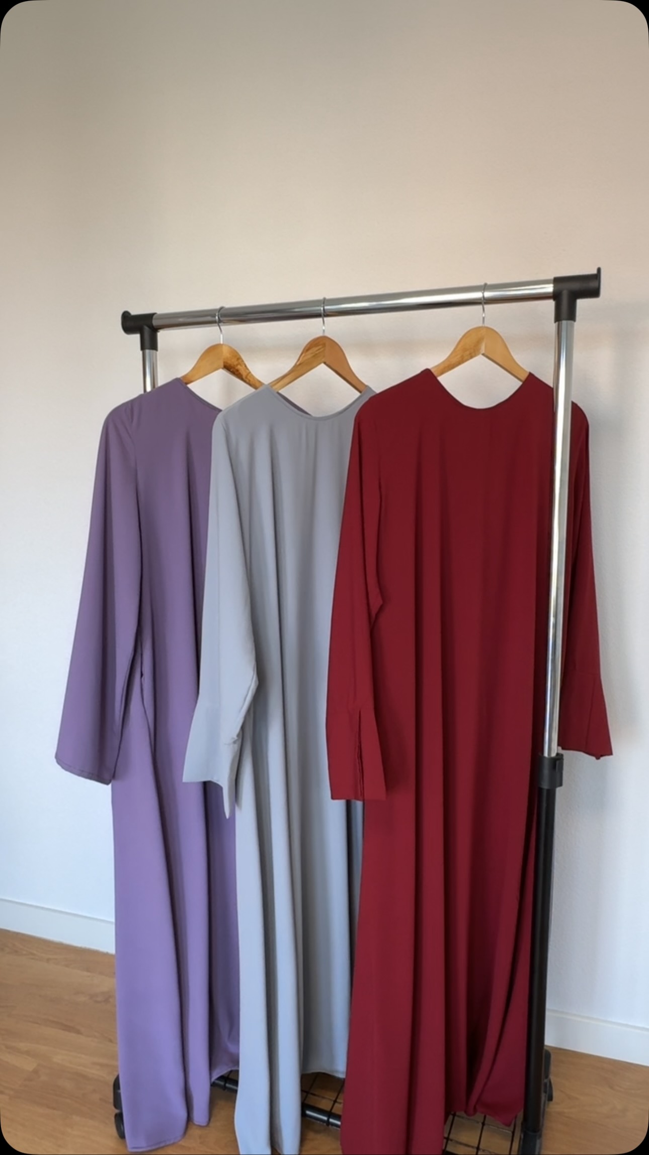 Abaya e përditshme në vjollcë, gri dhe bordo – PURE MODESTY