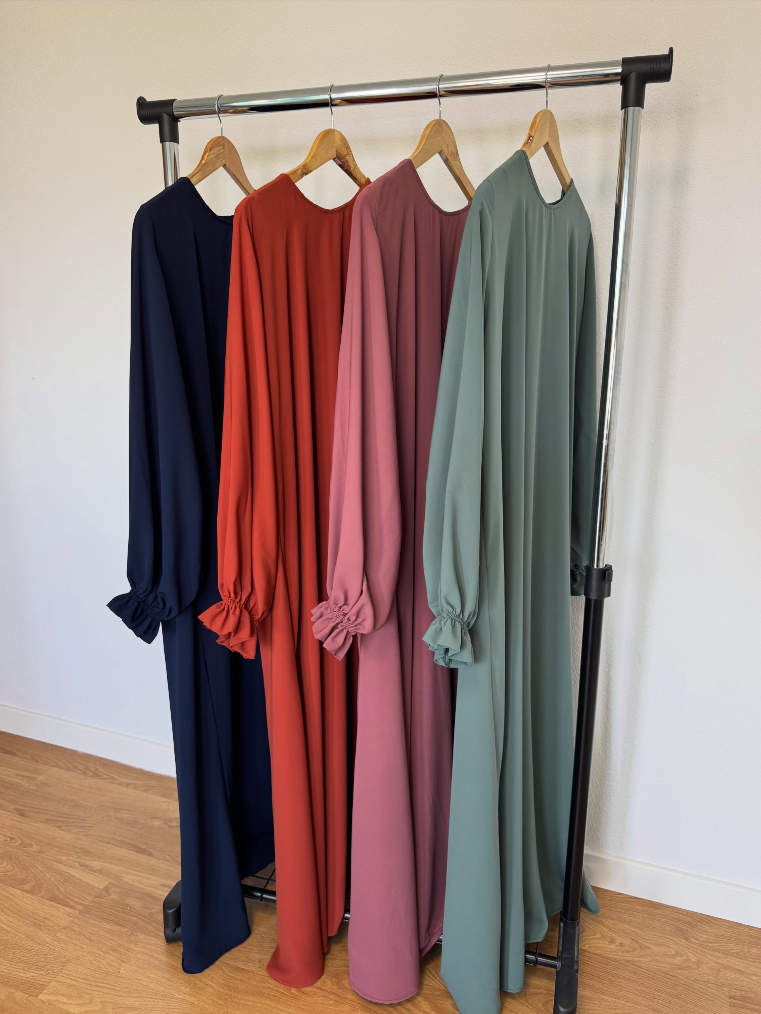 Abaya me mëngë të mbledhura në katër ngjyra – PURE MODESTY
