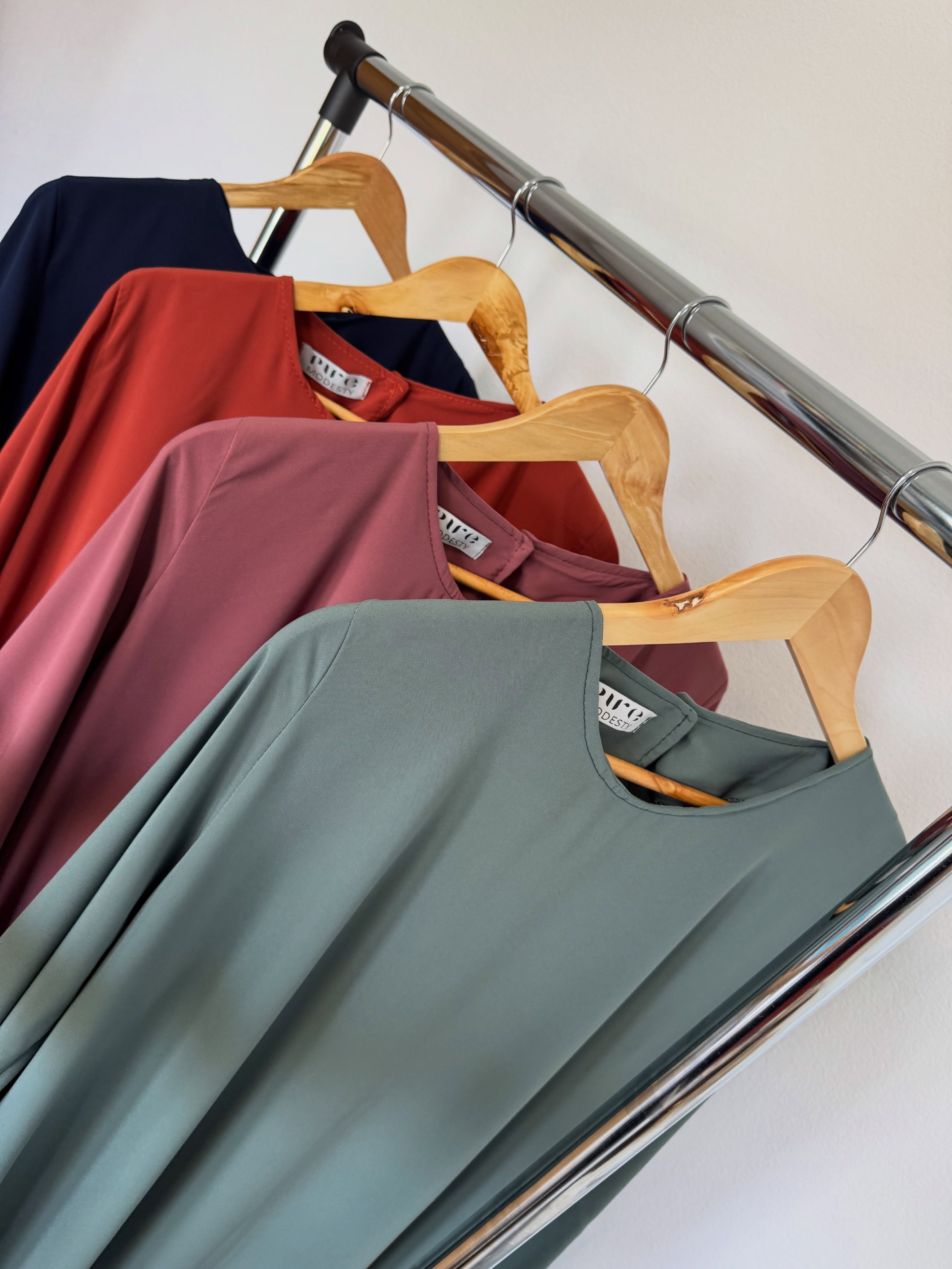 Abaya me mëngë të mbledhura në katër ngjyra – PURE MODESTY (3)