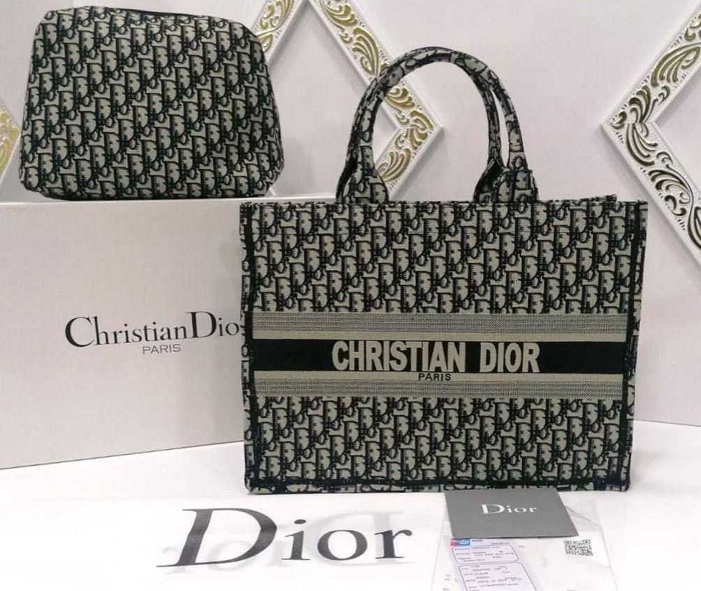 Çantë Christian Dior Book Tote – Refan Parfumerie