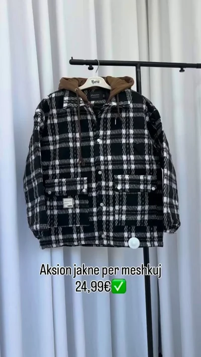 Jakne meshkujsh bardh e zi me kuadrate