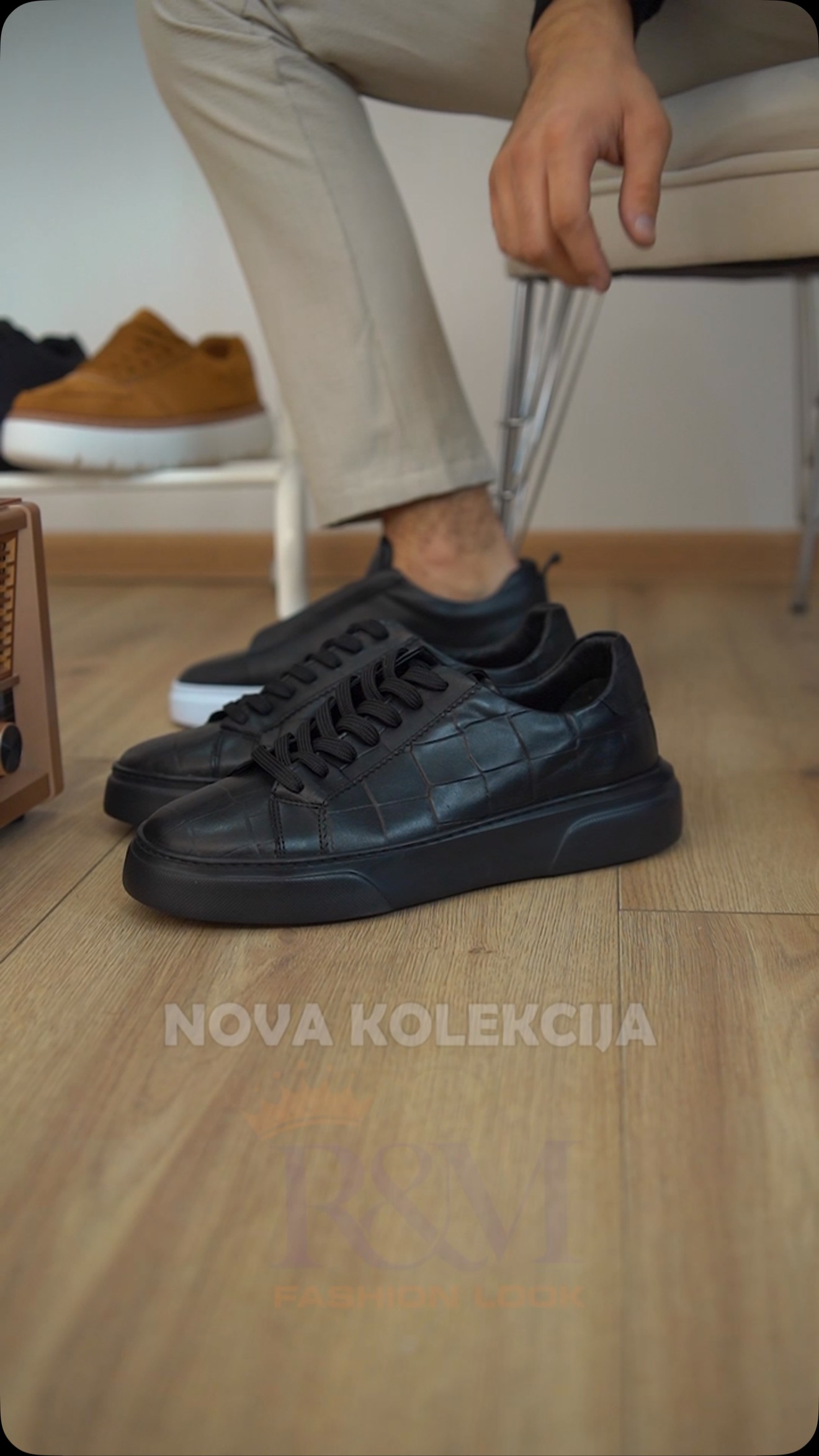 Atlete lëkure të zeza për meshkuj – R&M Fashion Look | Patike