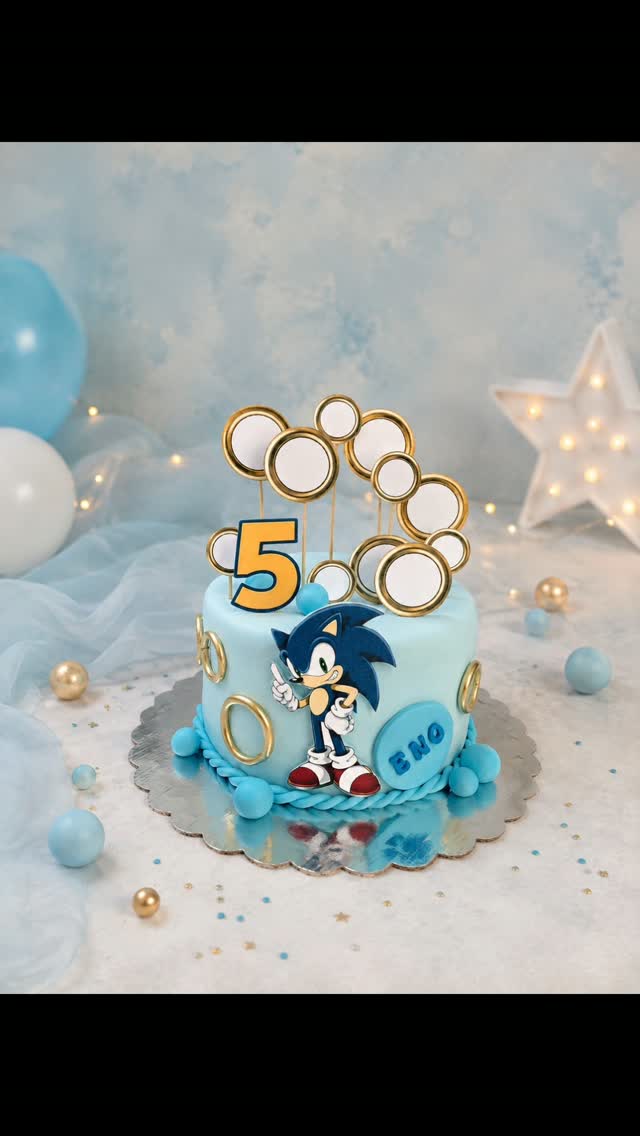Tortë ditëlindjeje me Sonic – R-R Cakes - Torte me porosi