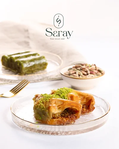 Bakllava me fëstëk dhe arra