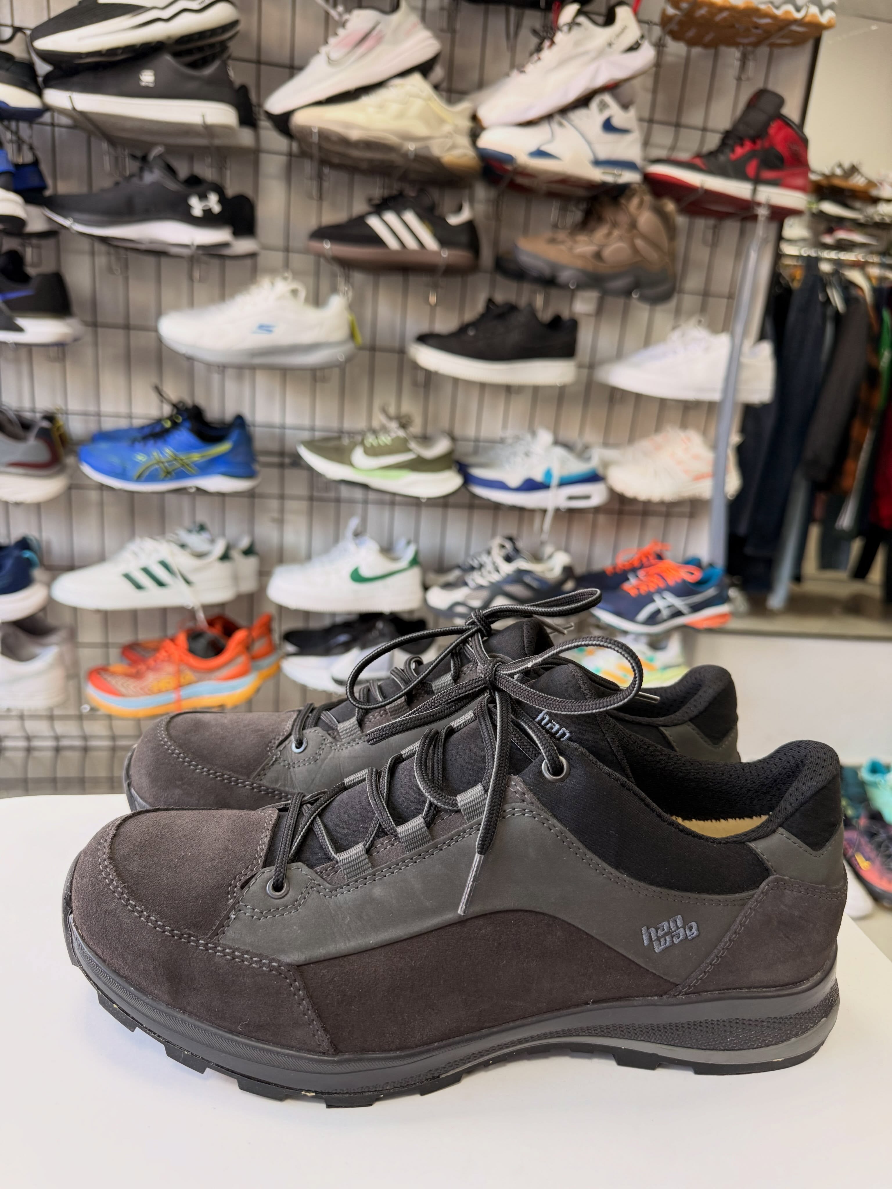 Këpucë Hanwag numër 44.5 – Shoes Outlet👟