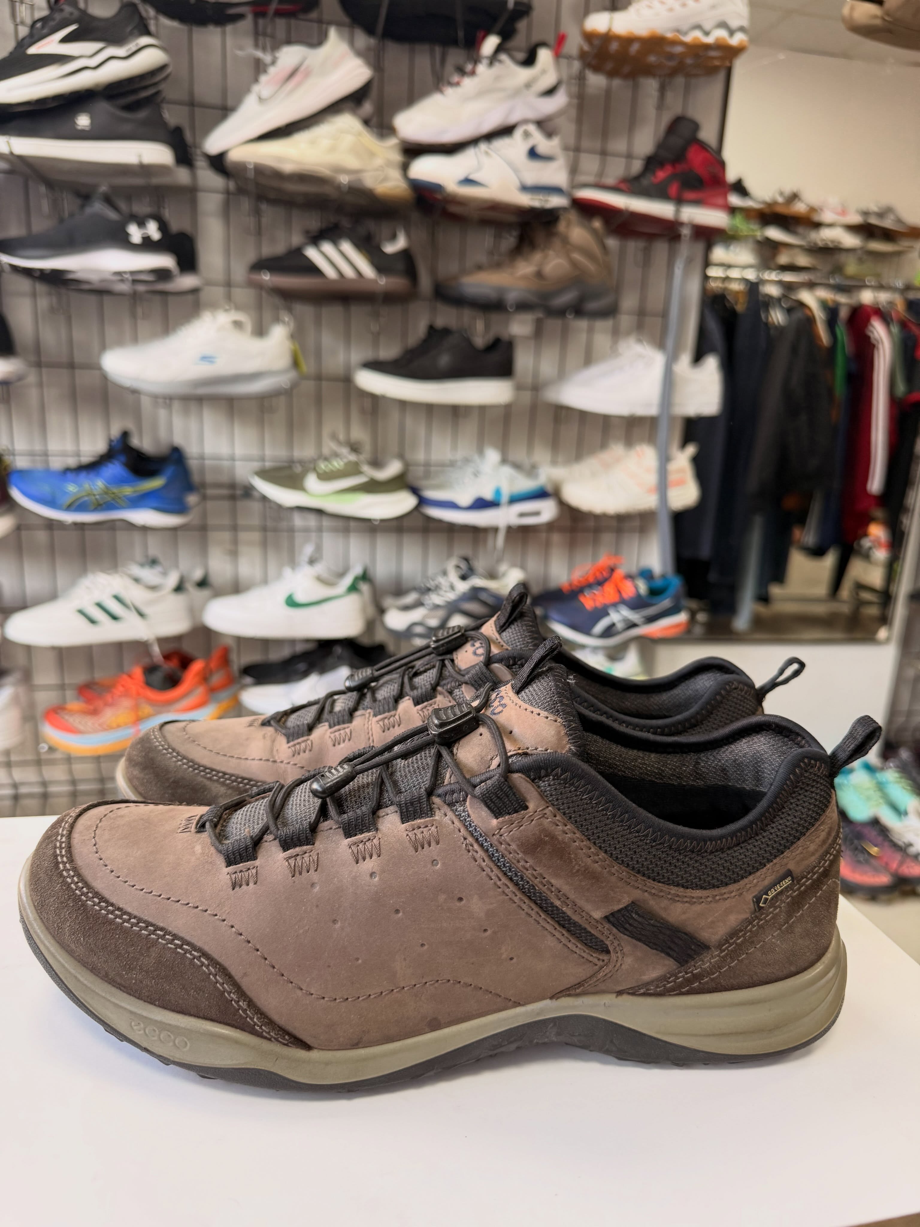 Këpucë Ecco Gore-Tex numër 43 – Shoes Outlet👟