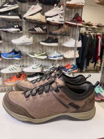 Këpucë Ecco Gore-Tex numër 43