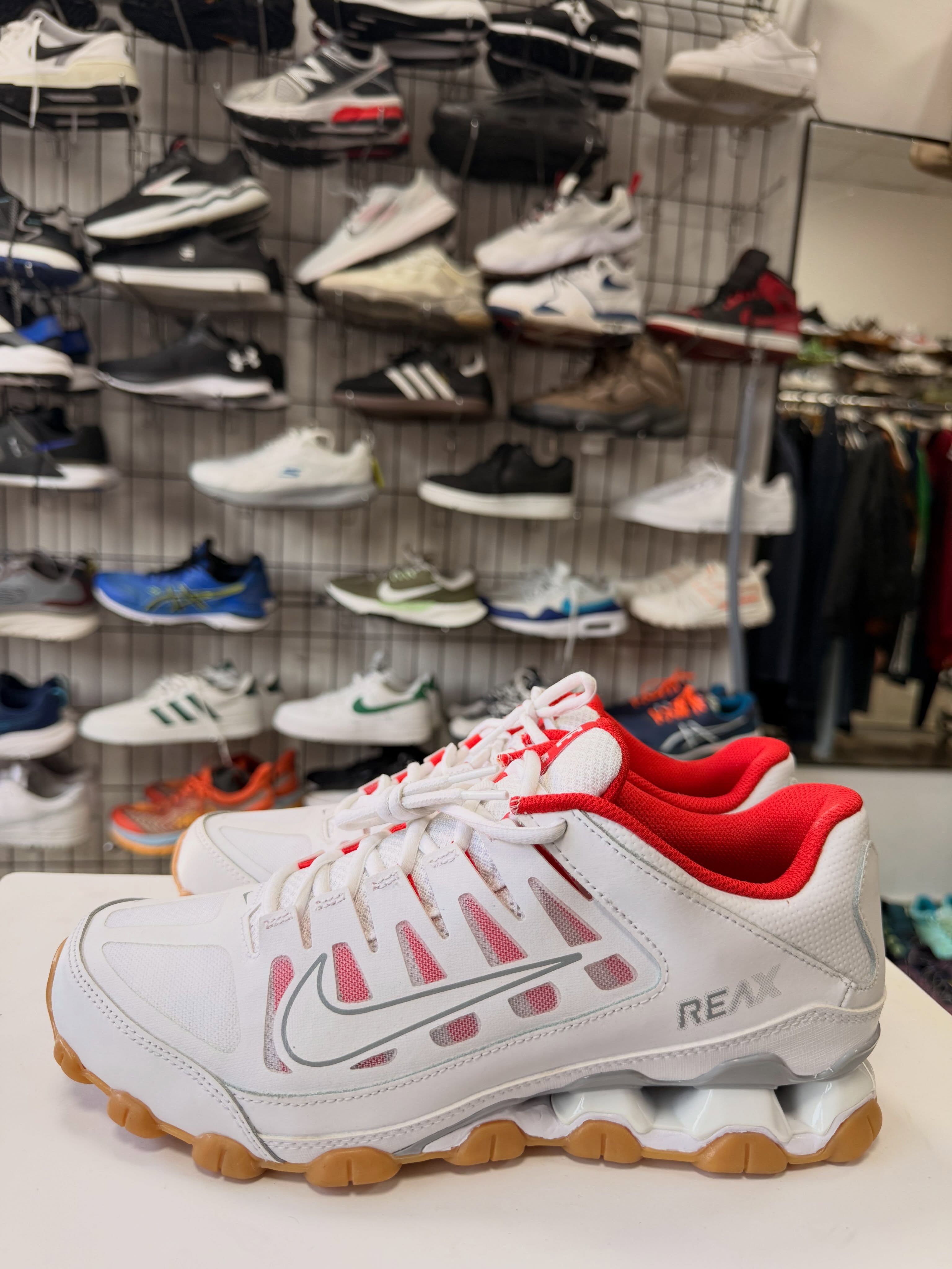 Atlete Nike Reax numër 42 të papërdorura – Shoes Outlet👟