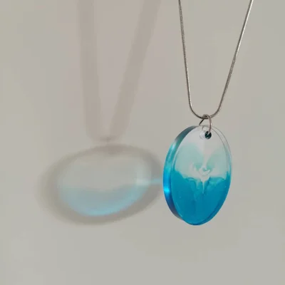 Gjerdan me varëse rrëshire blu