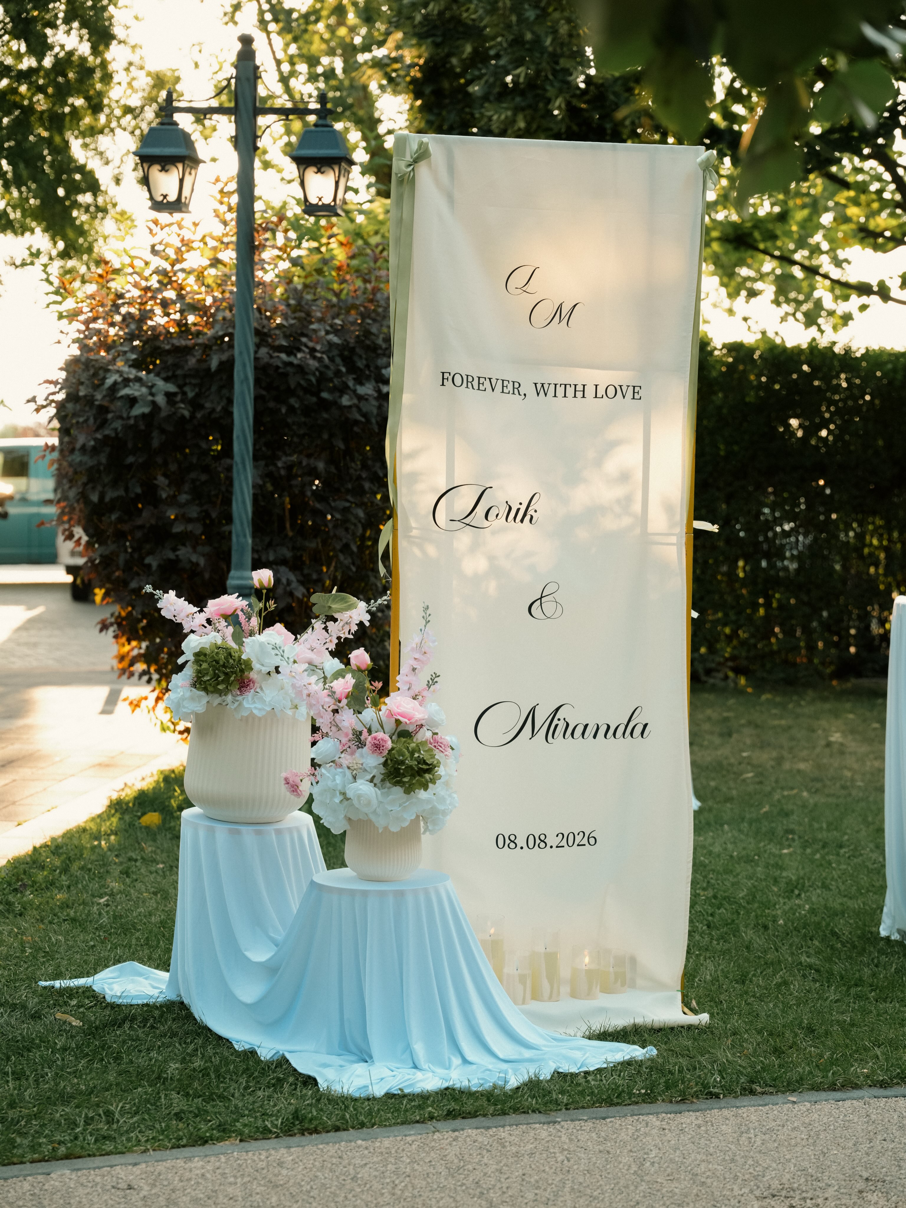 Banner mirëseardhjeje dasme me lule – SHTËPIA E DEKOREVE