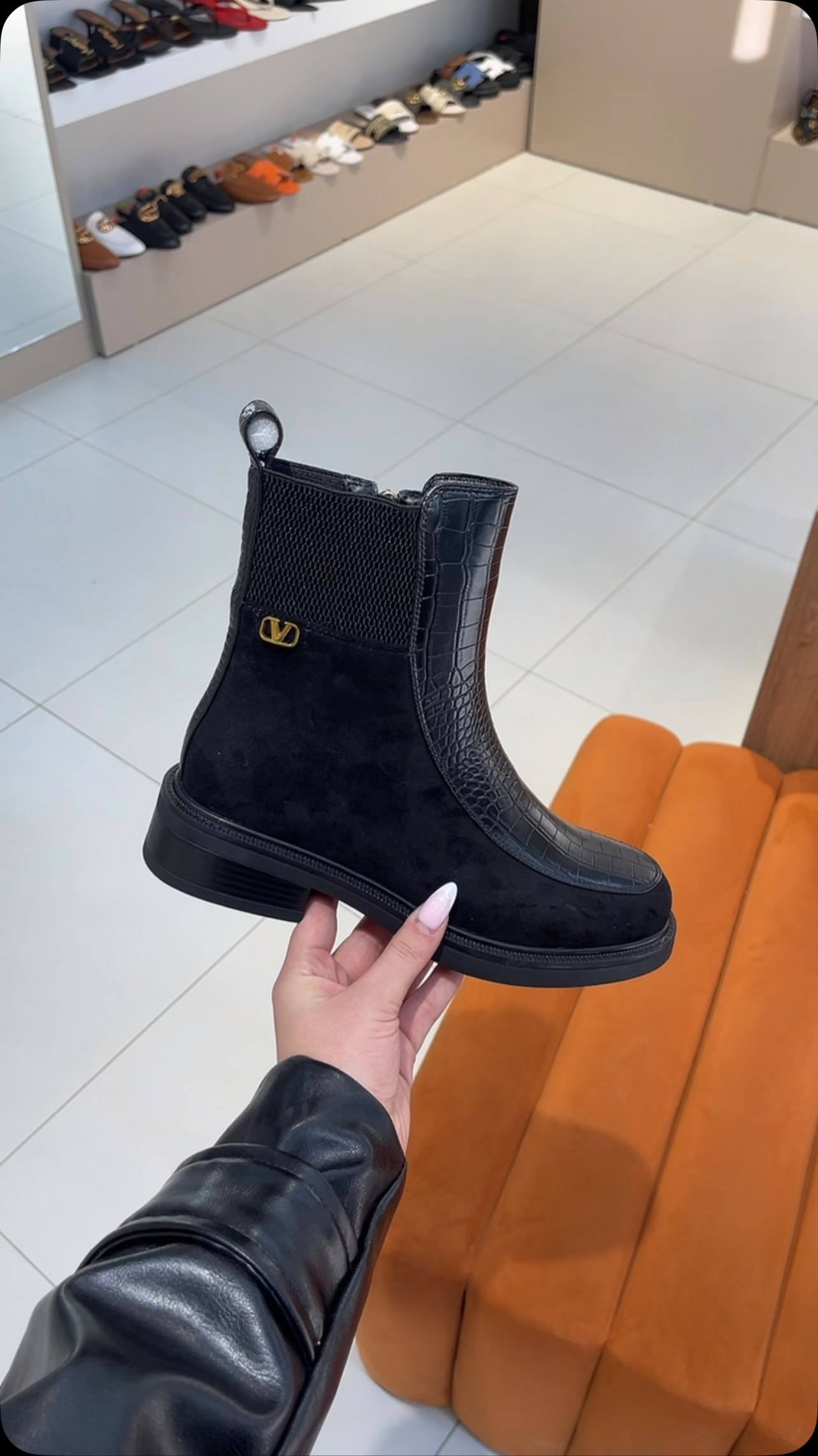 Çizme të shkurtra të zeza për femra – Sopa shop online