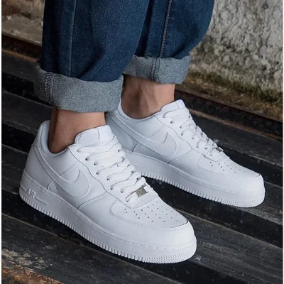 Atlete Nike Air Force 1 të bardha