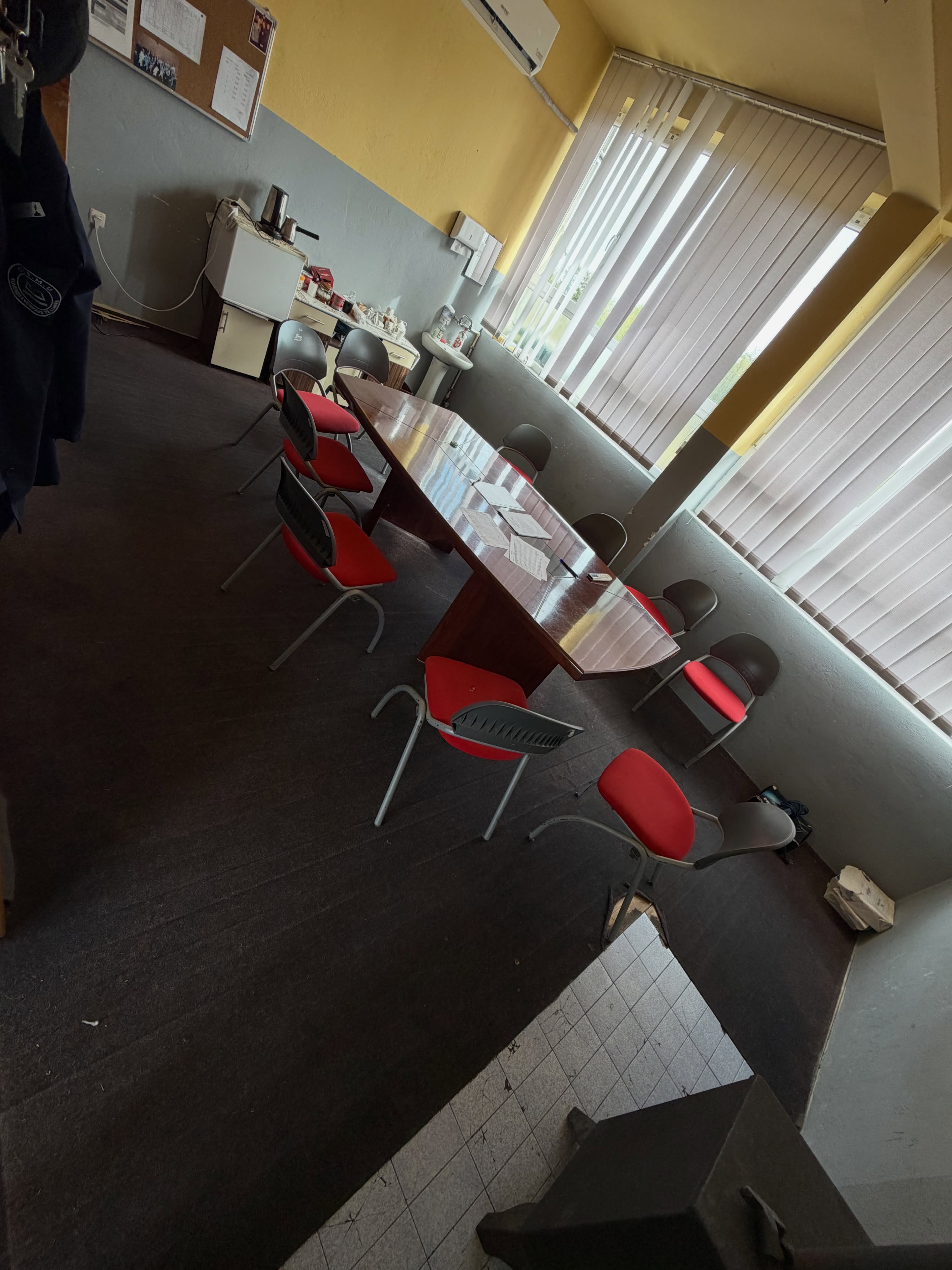 Tepison me bazë gome për klasa shkollore – Tepisona & PVC (3)