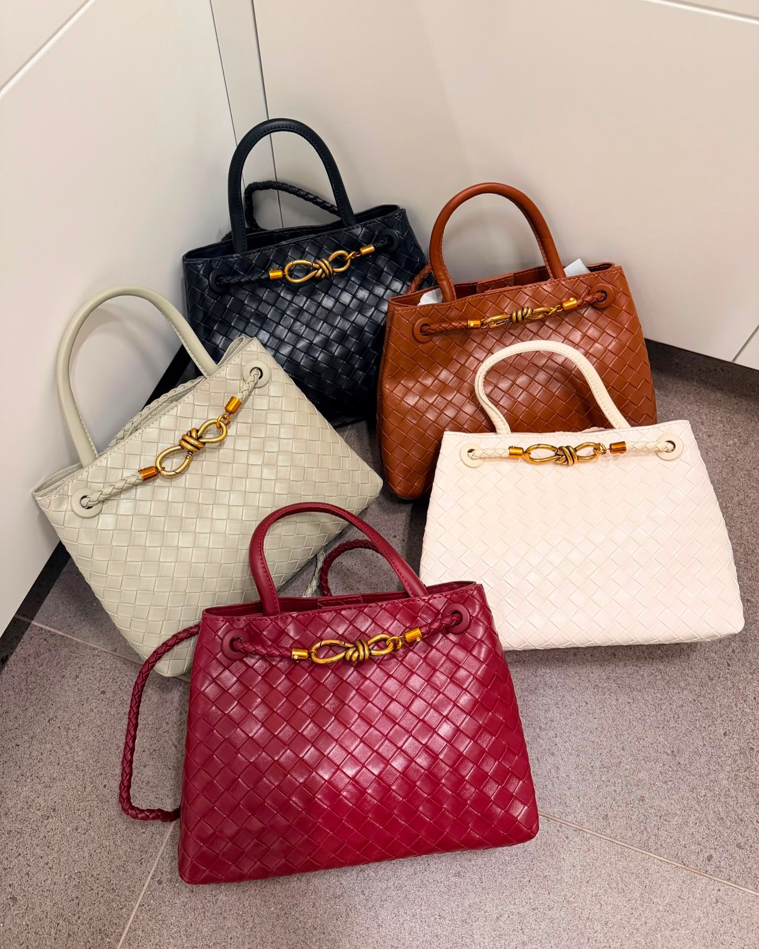 Çantë e madhe e thurur bordo – The Bag (2)