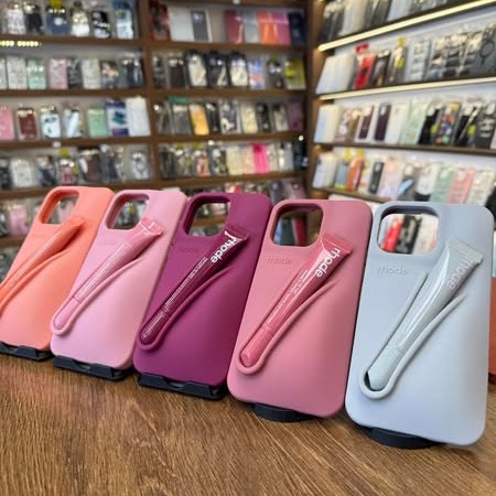 Kapakë celulari Rhode me mbajtëse buzëkuqi – T Mobile Shop
