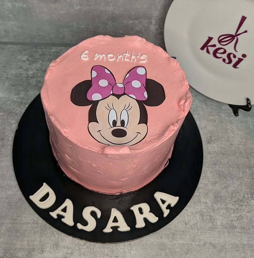 Tortë rozë me Minnie Mouse – Torte me porosi - Kesi