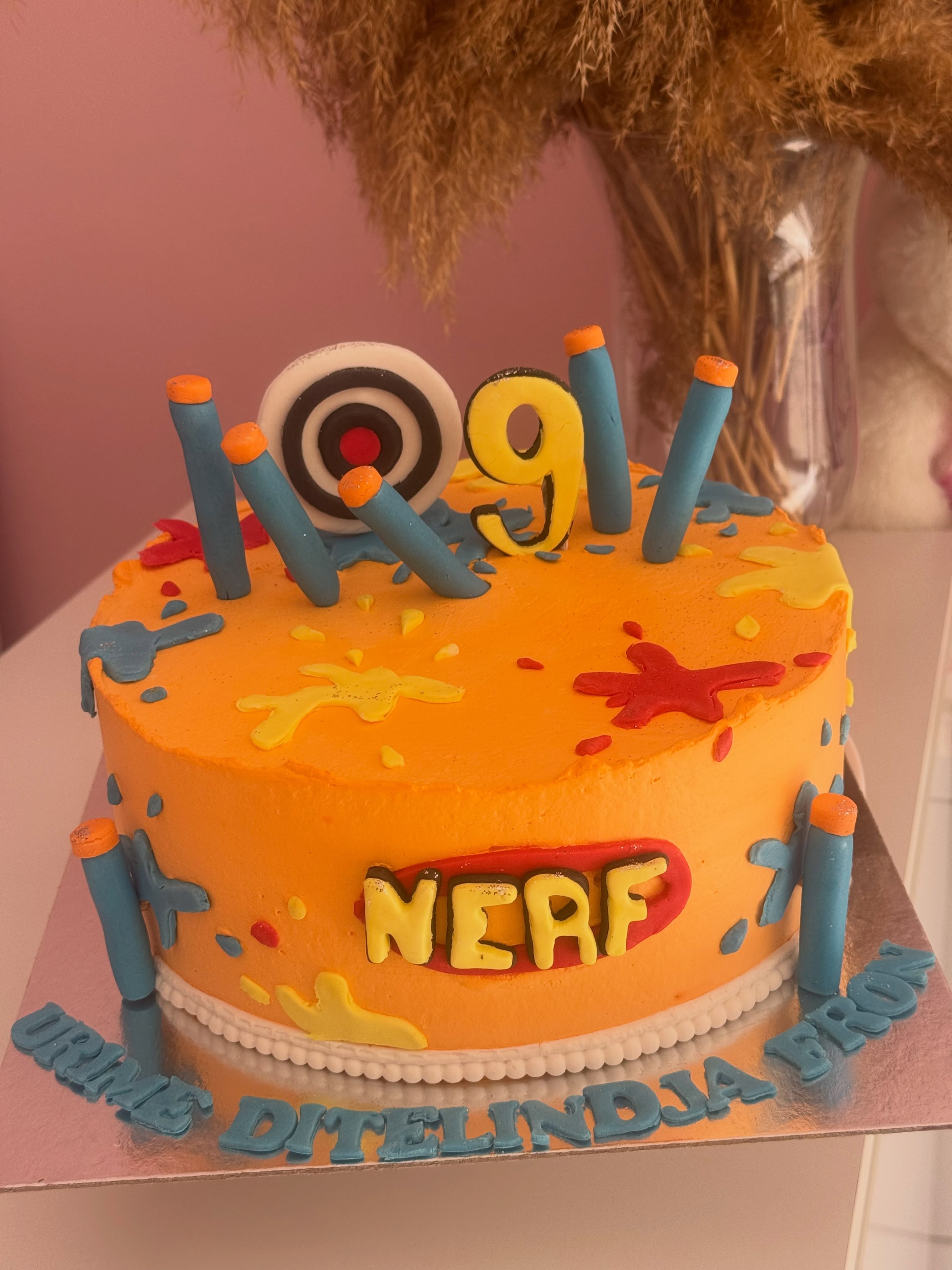Tortë Nerf portokalli për 9 vjeç – 𝗧𝘄𝗶𝗻𝘀 𝗗𝗲𝘀𝘀𝗲𝗿𝘁