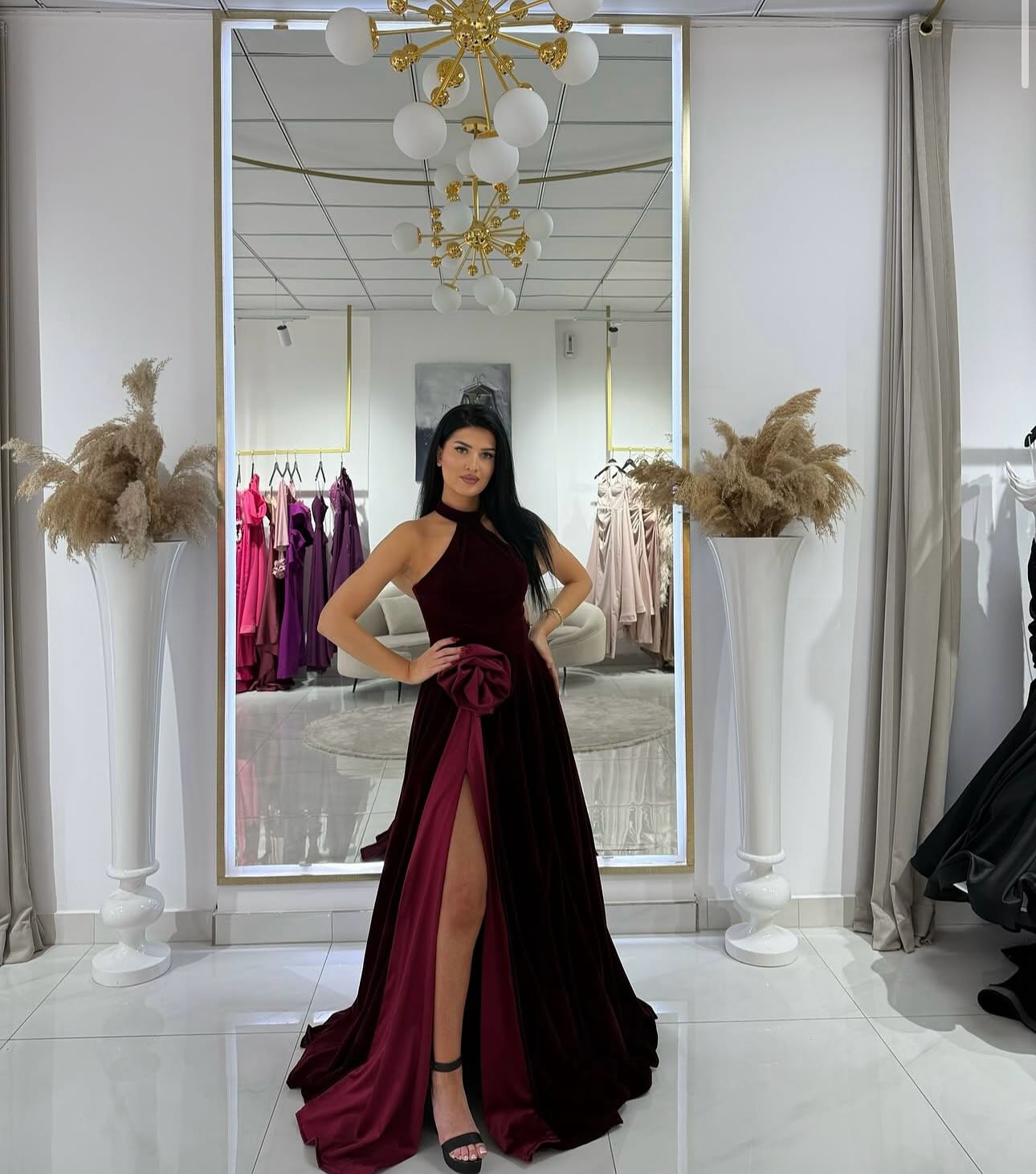Fustan bordo halter me çarje – Unique Dresses