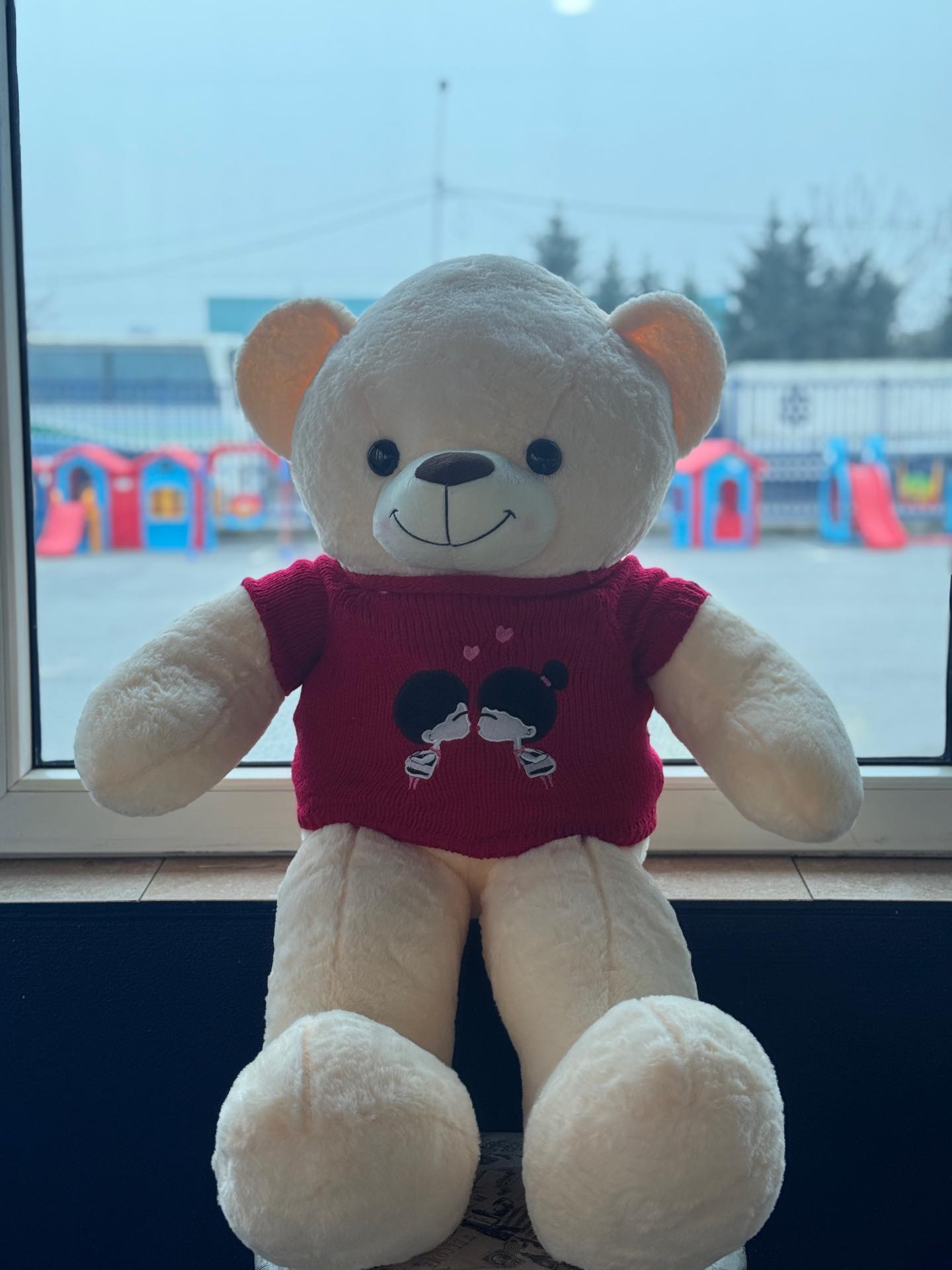 Arush pelushi i madh krem me bluzë – Vardem Toys Kosovo