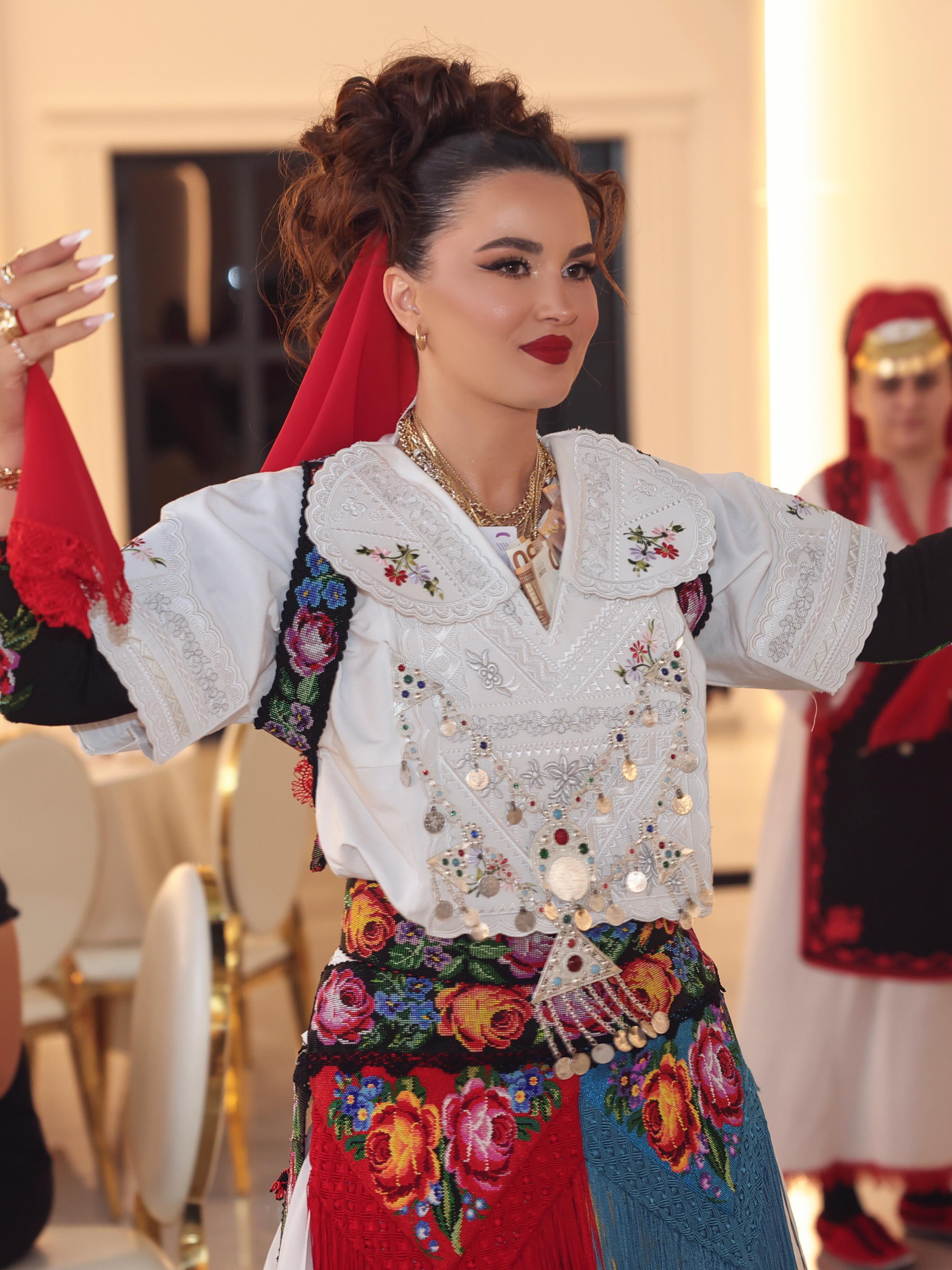 Veshje tradicionale e Rugovës me xhufka – Veshje Tradicionale Rugovase🇦🇱 (4)