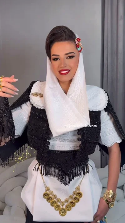 Veshje tradicionale nuseje me jelek të zi