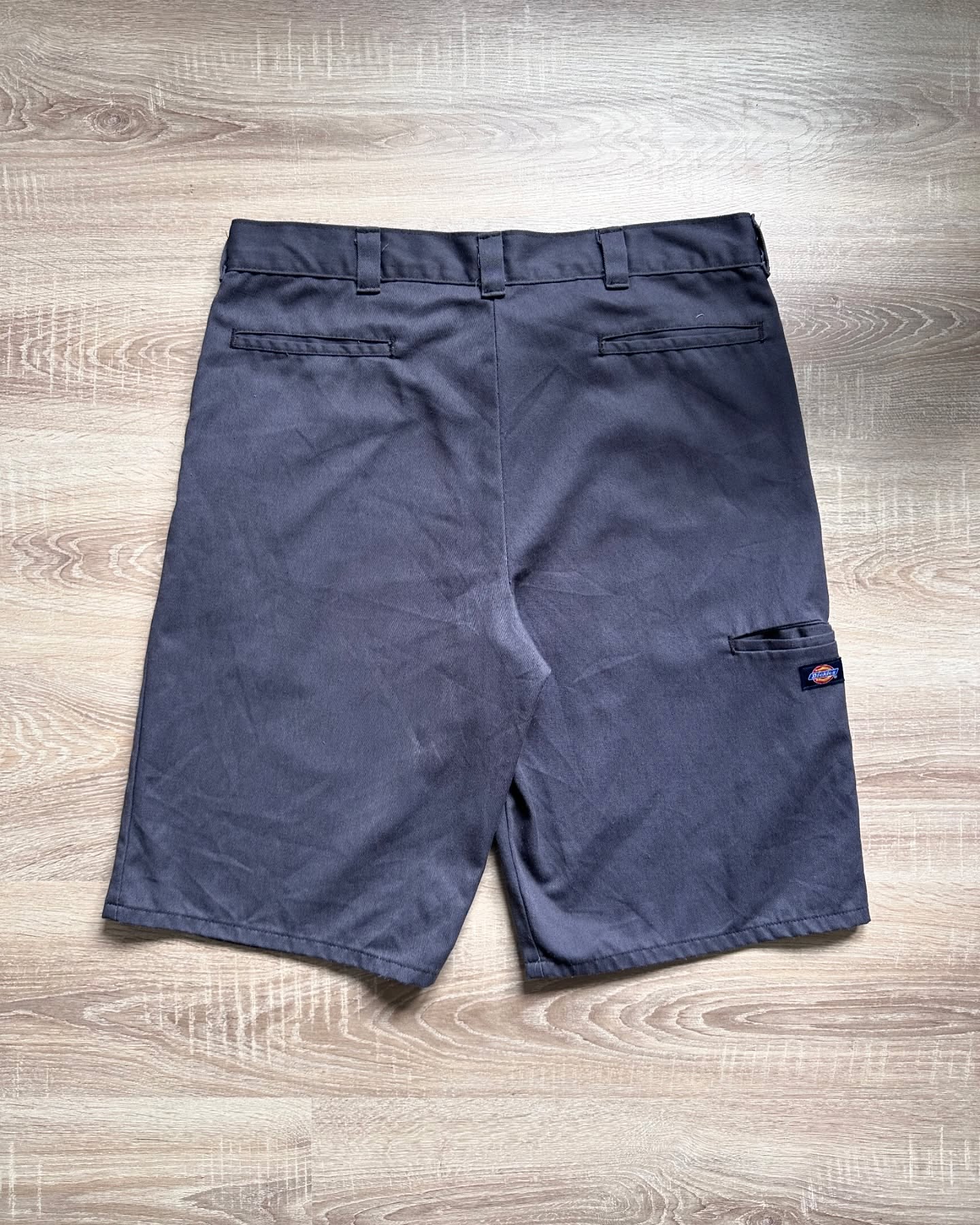 Bluzë Adidas Climalite gri dhe shorce Dickies – Streetwear | Vintage clothing (3)