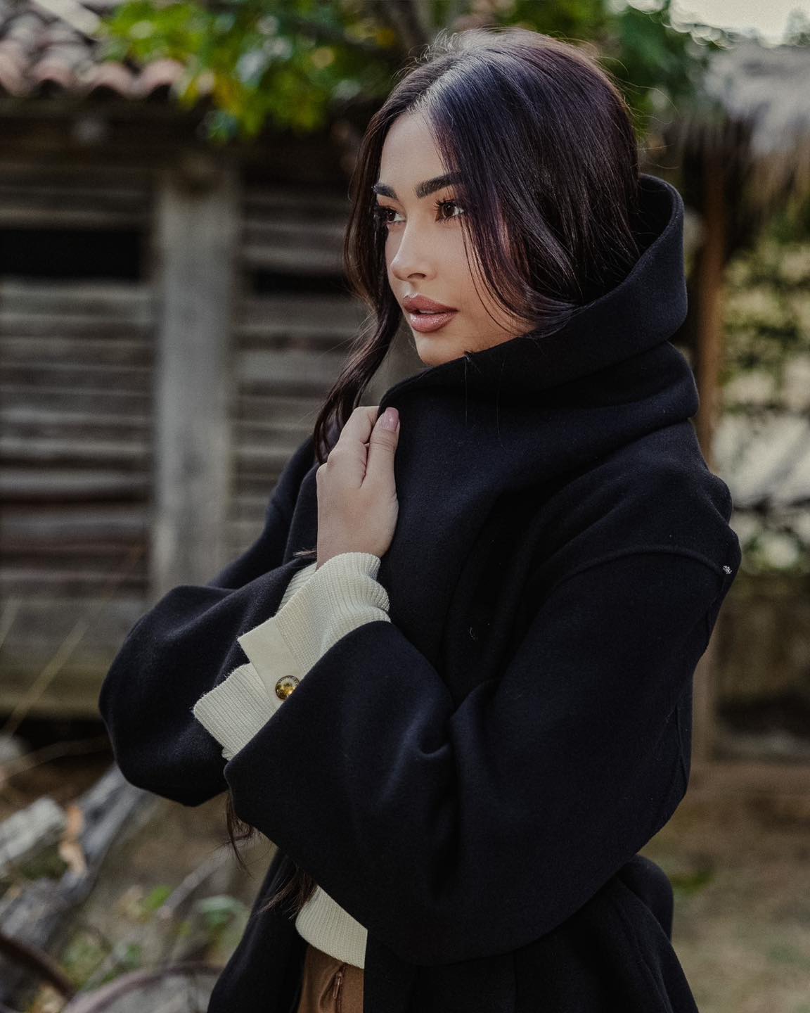 Pallto e zezë leshi për femra – Shop the best designer brands!