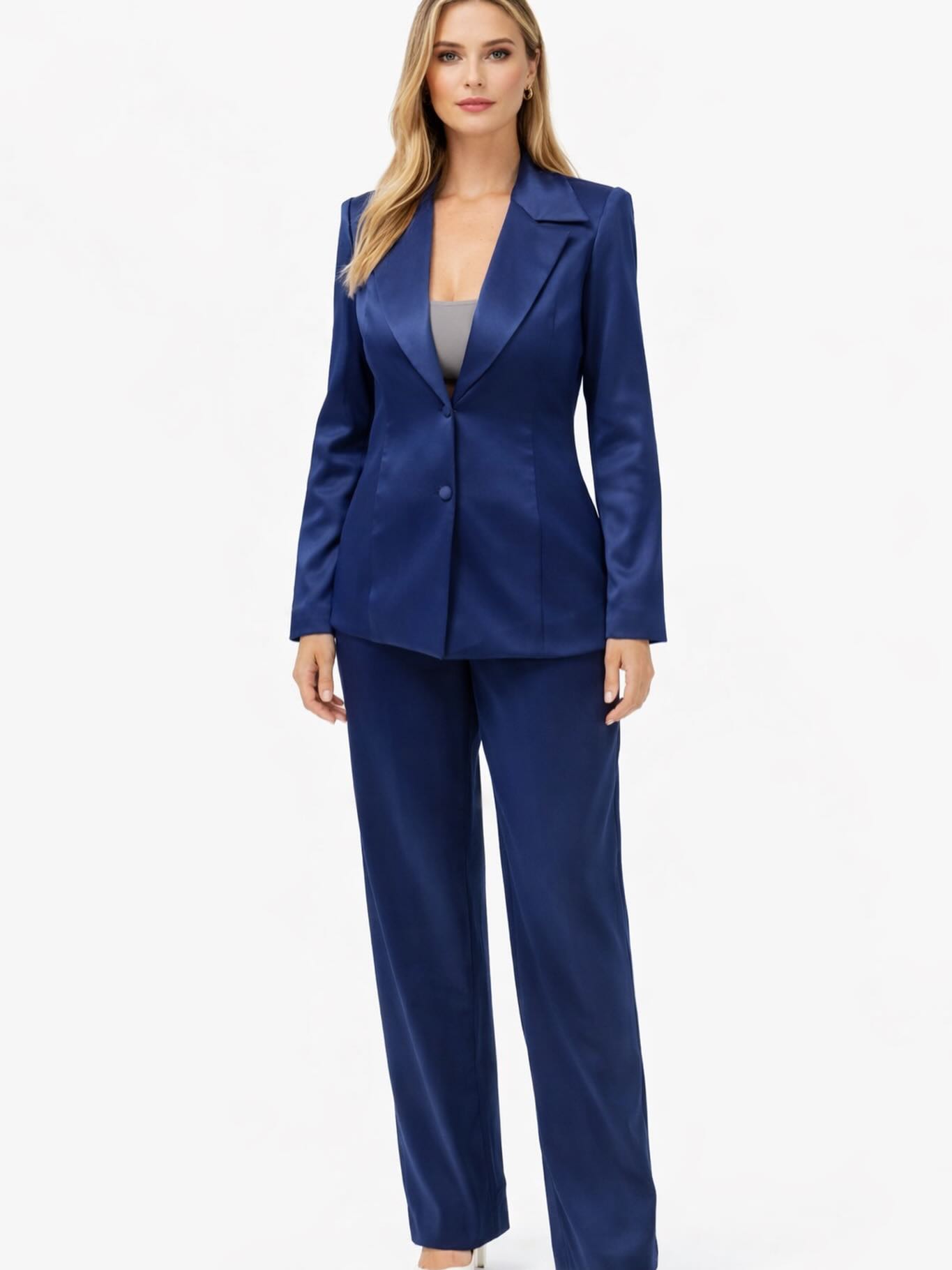 Kostum blu për femra me xhaketë dhe pantallona – Zara’s Closet Kosovo